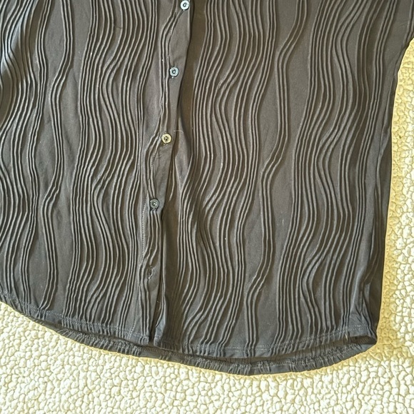 Kaleigh Black Button Up Blouse Size Medium - Picture 5 of 15